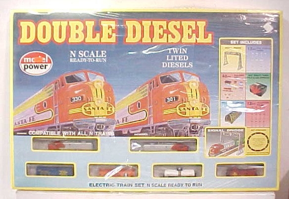 Model Power 1166 Santa Fe Double Diesel N gauge Diesel Starter Train Set