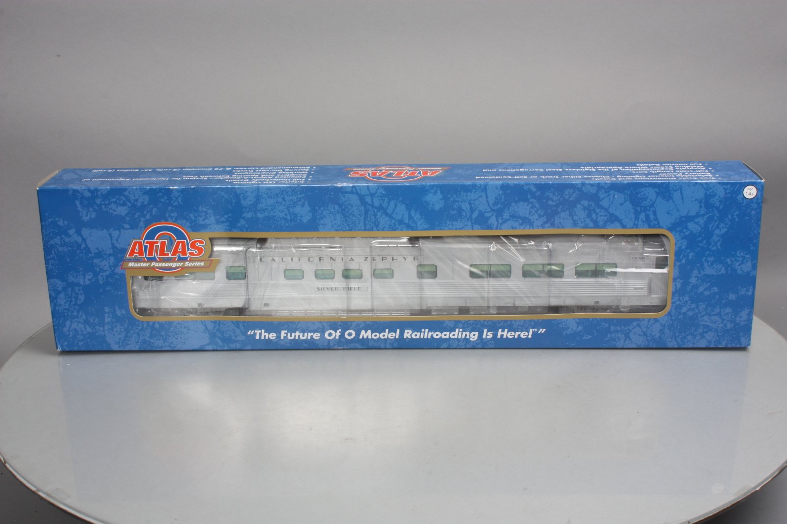 Atlas 3009012-1 CB&Q Cali ZephyrDome Chair Car (2-Rail) MT/Box