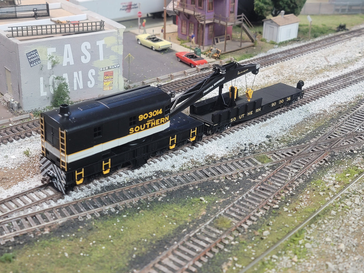 Athearn 7527 HO Scale 200 Ton Crane and Tender Southern 903014