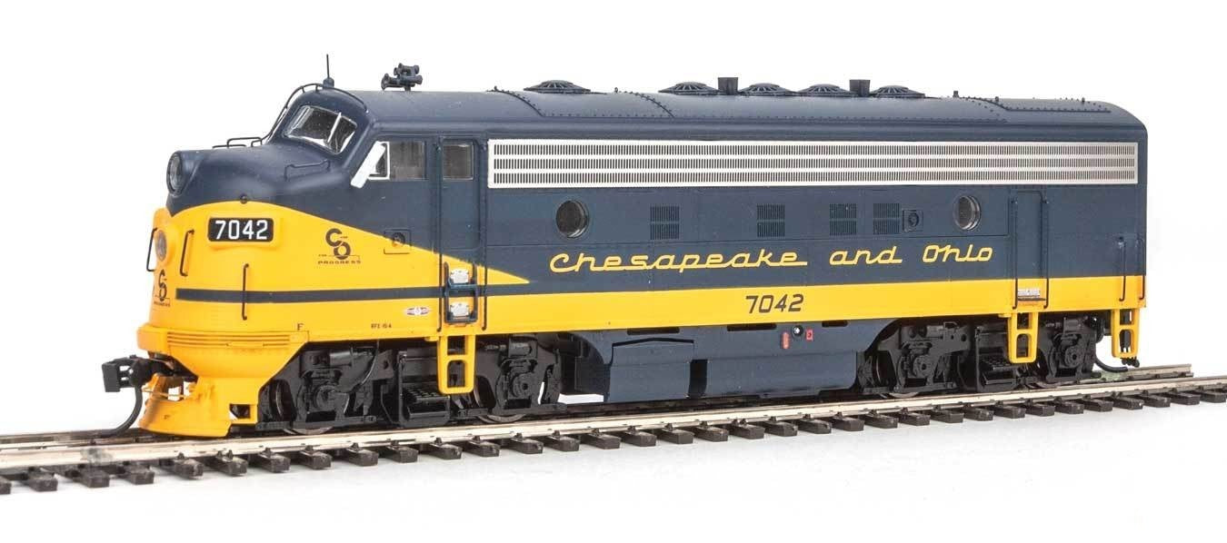 Walthers 920-40915 HO Chesapeake & Ohio EMD F7A with Tsunami Sound & DCC #7051
