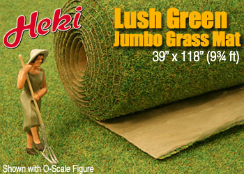 LUSH GREEN JUMBO GRASS MAT 39" x 118"