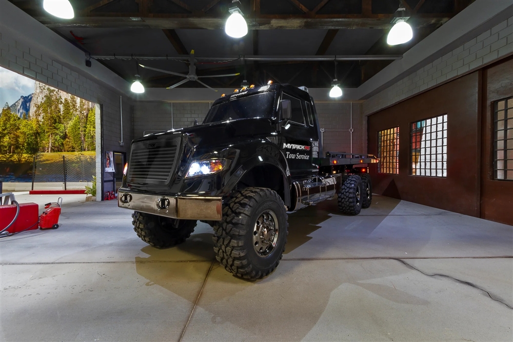 MyTrickRC Traxxas TRX6 Ultimate RC Hauler LED Light Kit with UF-7R Controller