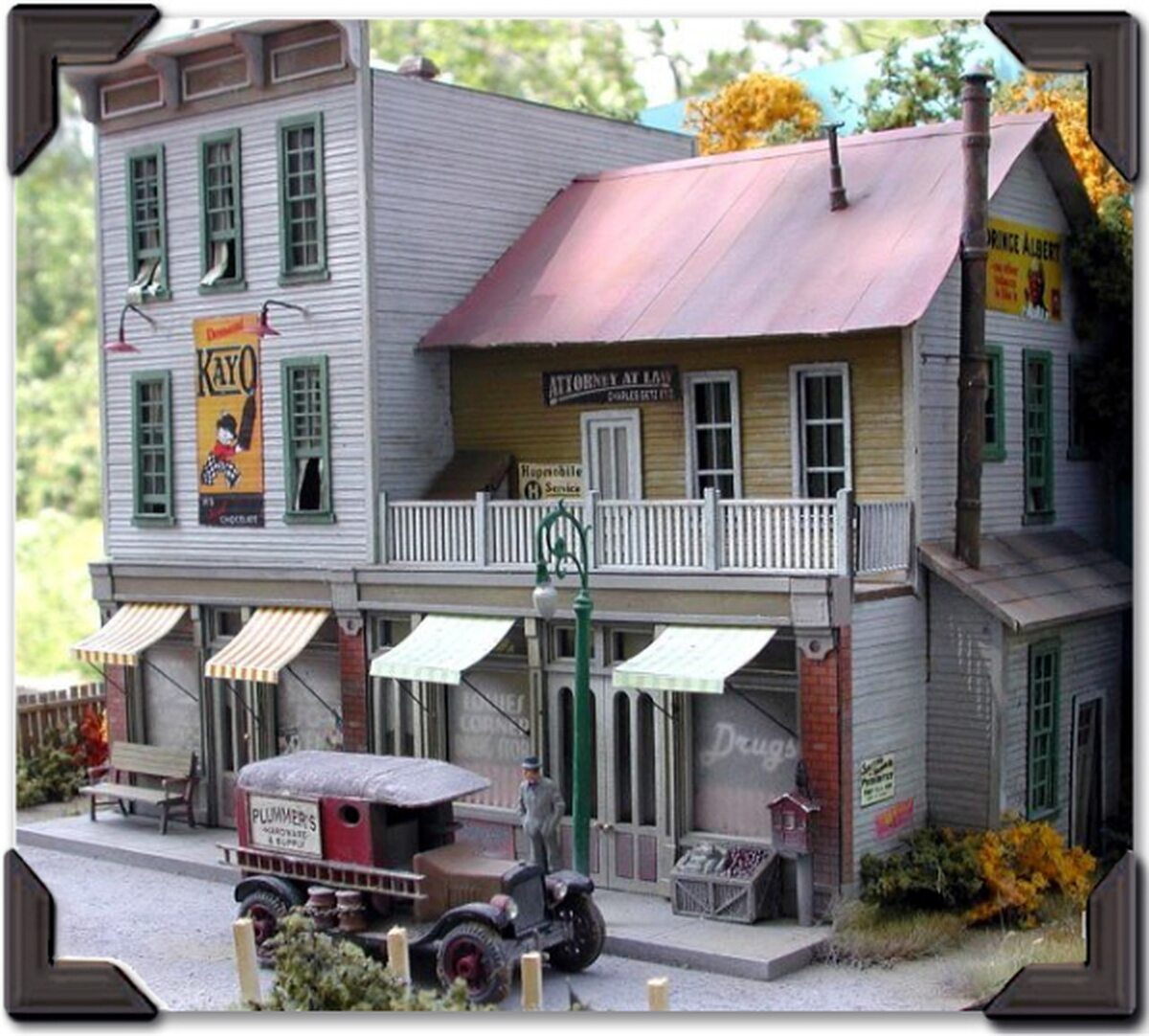 Bar Mills O Scale The Gravely Building Model Kit