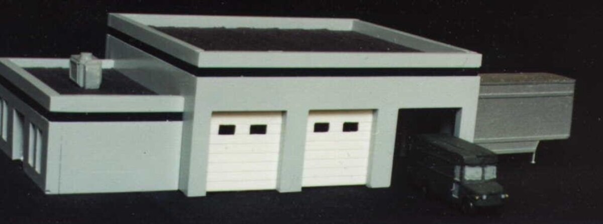 Arrowhead Scale Models 60-104 N Scale "Express Parcel Transfer" Unpainted Kit