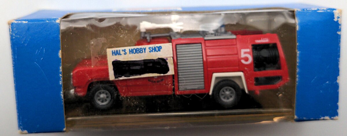 Roco 1332 HO Dodge "Cheetah" Fire Truck