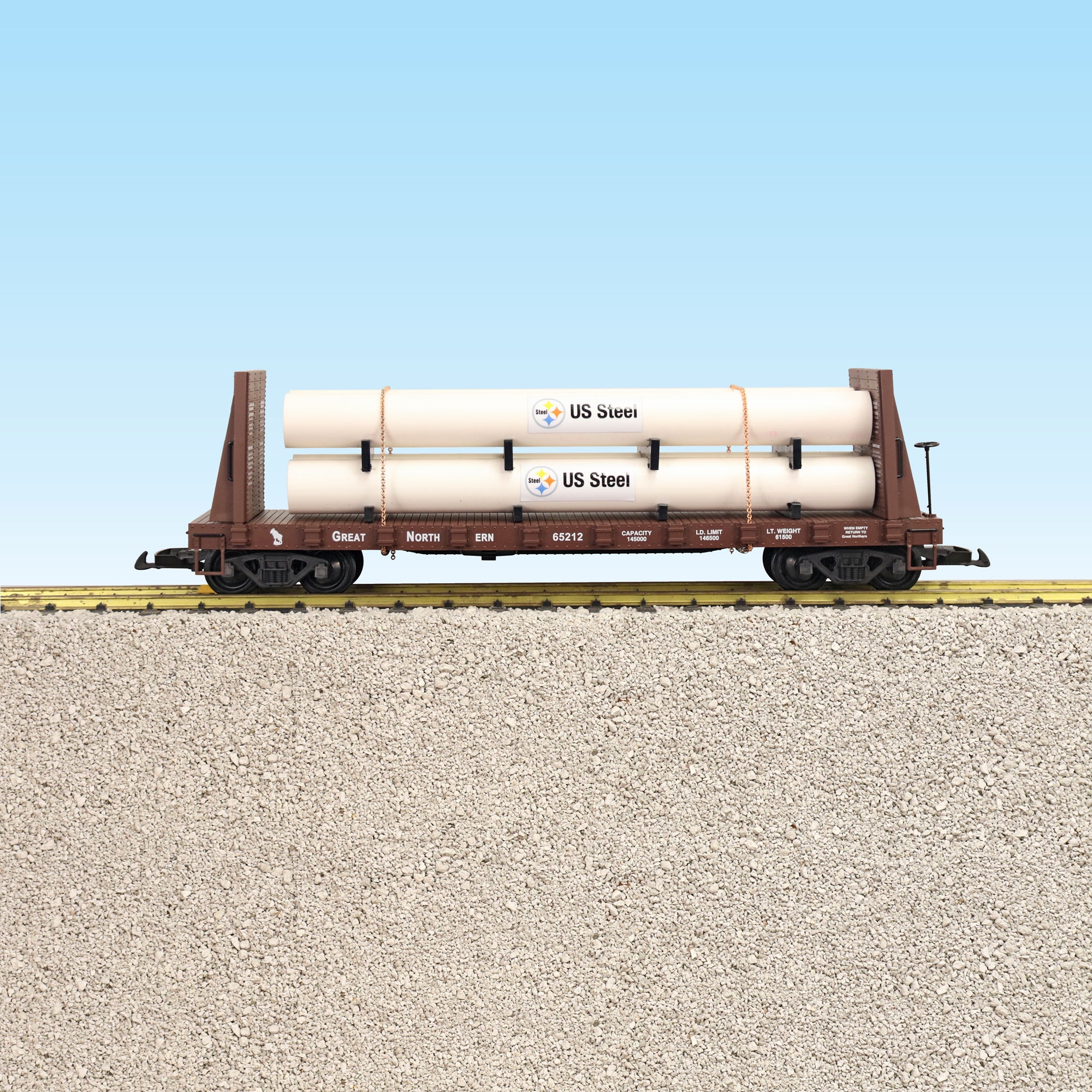USA Trains R17610A G Great Northern Pipe Load Flat Car #65212