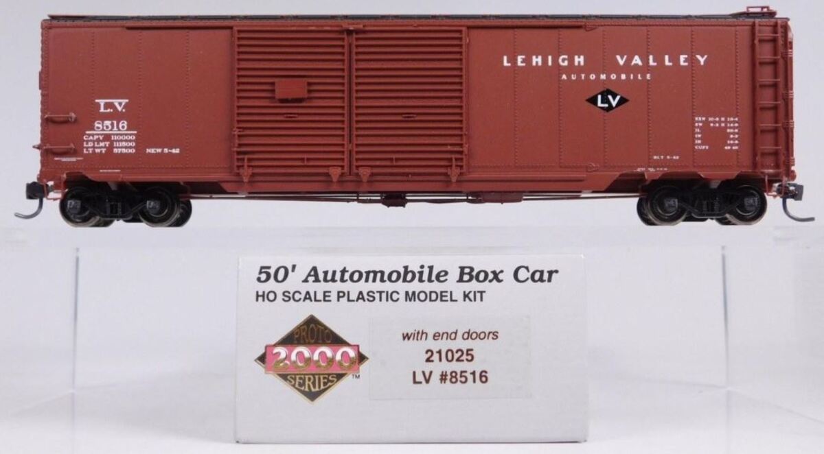 Proto 2000 21025 Lehigh Valley 50' Dbl Door Box Car #8516