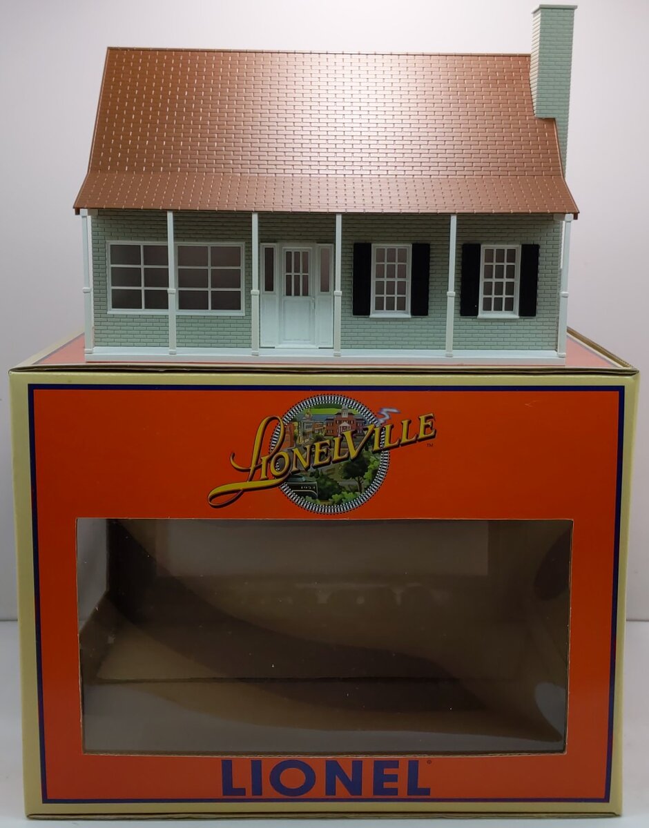 Lionel 6-34108 O Suburban House with Light