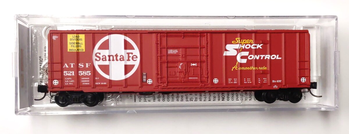 Micro-Trains 02700452 N ATSF 50' Plug Door Rib Side Boxcar #521585