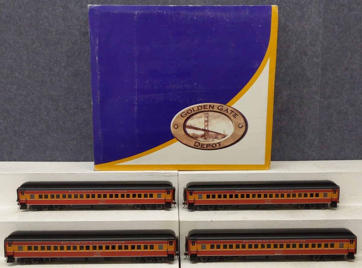 Golden Gate Depot O Southern Pacific 80' Coach Cars (Set of 4) - 2-Rail EX/Box