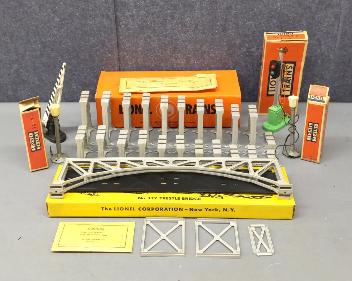 Lionel Vintage O Gauge Assorted Track Accessories: 71, 94, 110, 153, 252, 332 VG