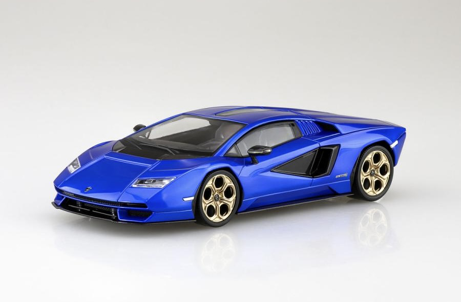Aoshima 06543 1/32 The Snap Kit #19-E Blue Lamborghini Countach LPI 800-4