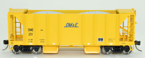 Bowser 43133 HO Scale 70 Ton Ballast Hopper with Side Chutes Dakota, Minnesota & Eastern DM&E 209