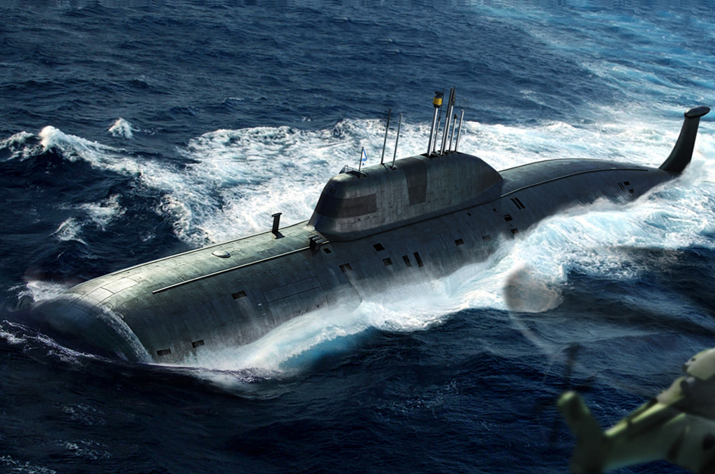 Hobby Boss 83525 1/350 Russian Navy Akula Class SSN