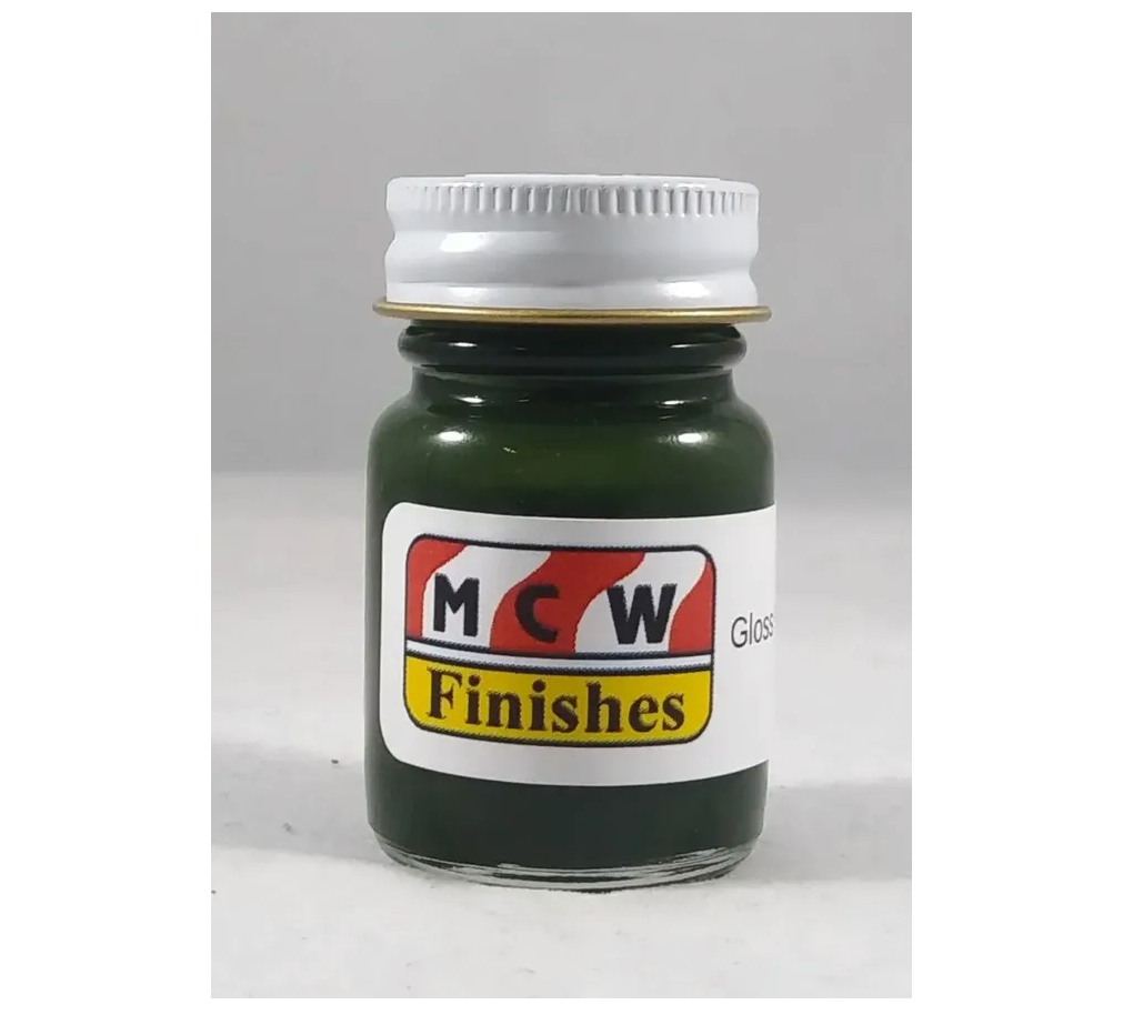 MCW Finishes 10018E Medium Green Enamel Paint