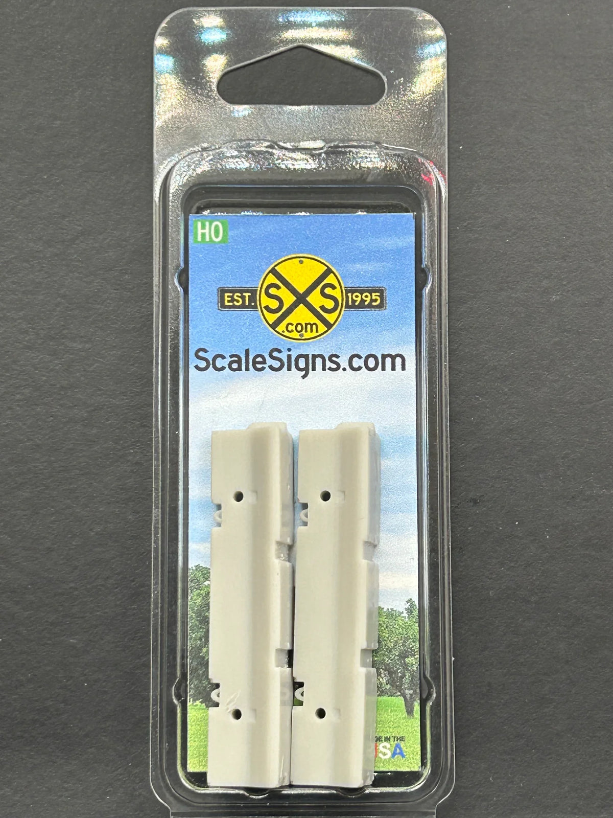 ScaleSigns HO-13 HO Scale Jersey Barriers Centers