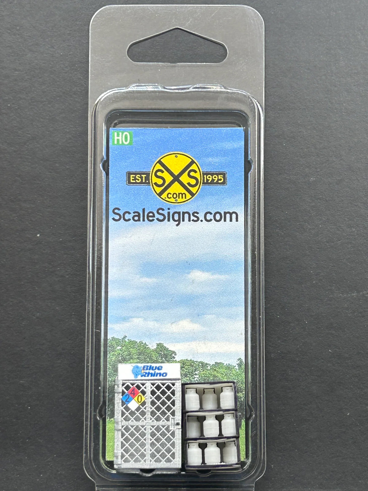 ScaleSigns HO-15-v2 HO Scale Propane Cage with Tanks - Blue Rhino V2