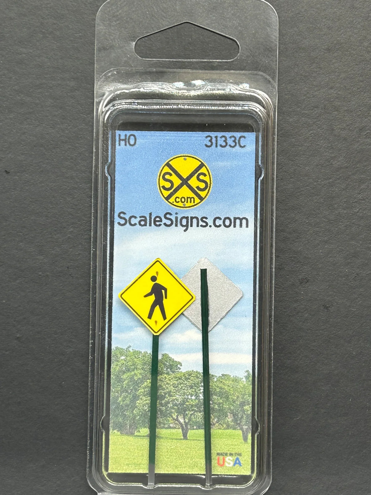 ScaleSigns HO-3133C HO Scale Pedestrian Crossing Sign