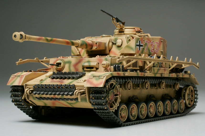 Tamiya 32518 1/48 German Panzerkampfwagen IV J Tank