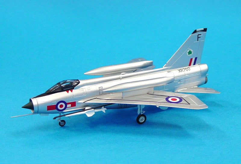Tamiya 61608 1/100 BAC Lightning F.Mk.6