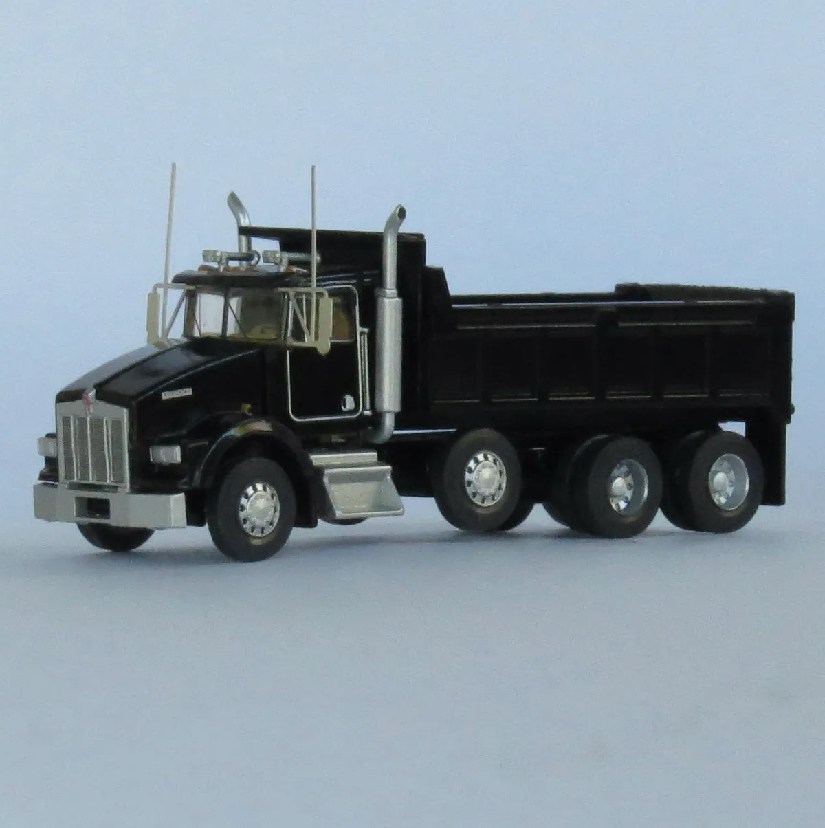 Trainworx 48071 N Scale Kenworth T800 Dump Truck