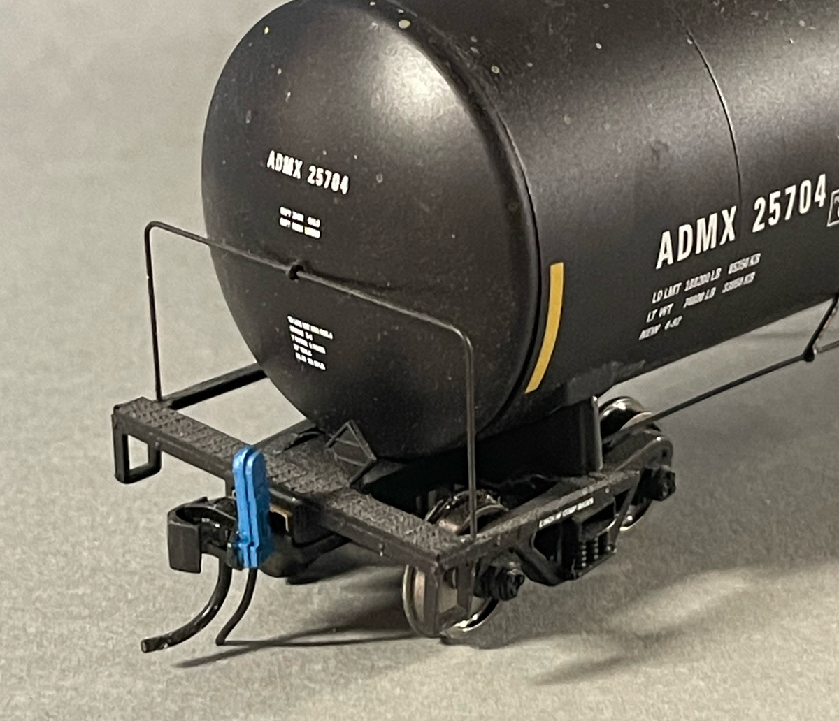 Wallace Locomotive Works SCAL-007SA HO Scale Blue End of Train Device V2 Stand Alone Lightable