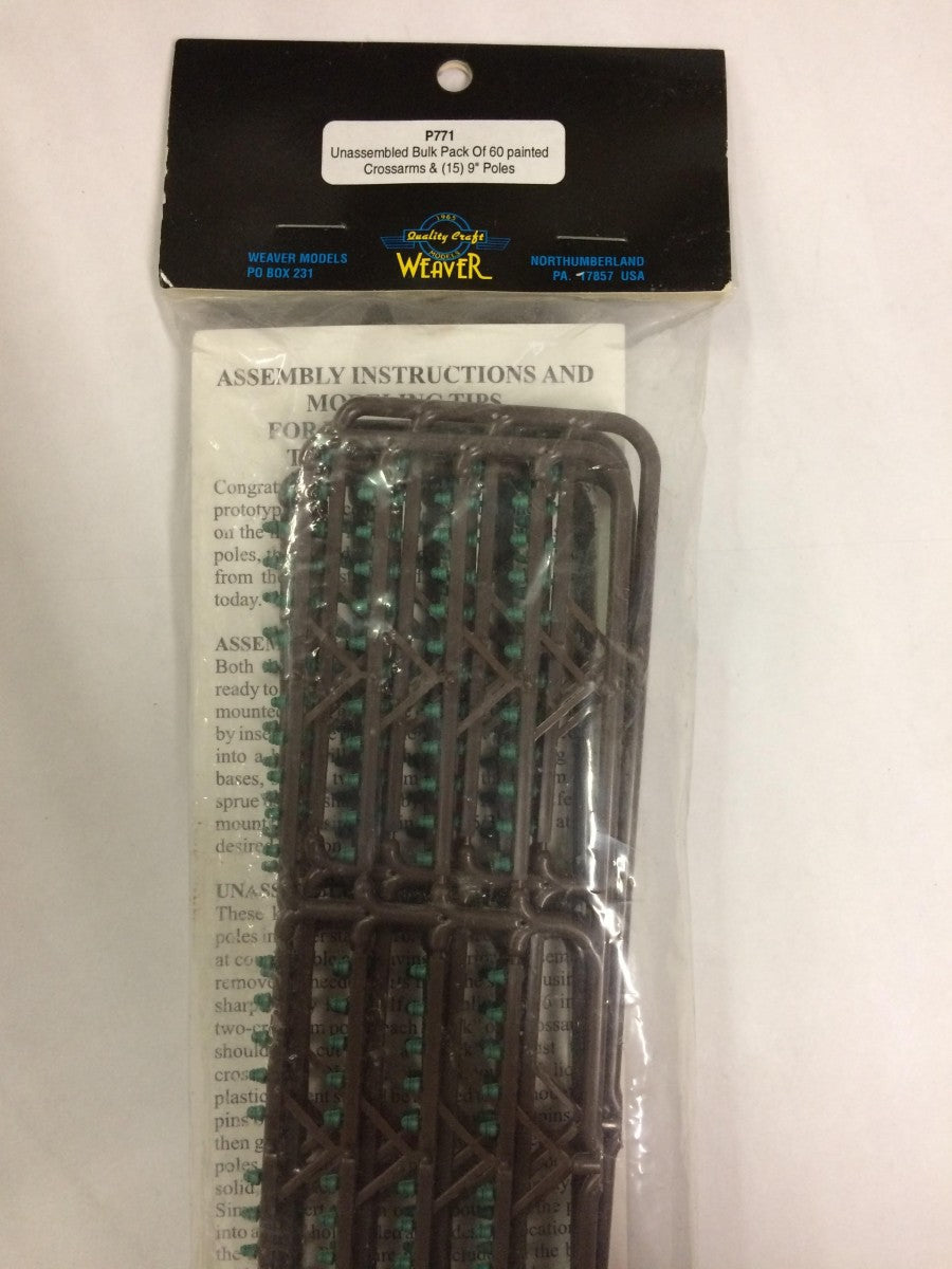 Weaver P771 Unassembled Bulk Pack of 60 Painted Crossarms & 9" Poles